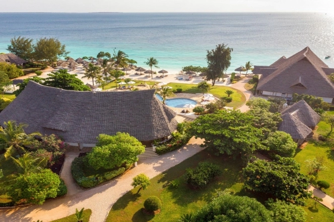Осенний отпуск на Занзибаре — Sandies Baobab Beach