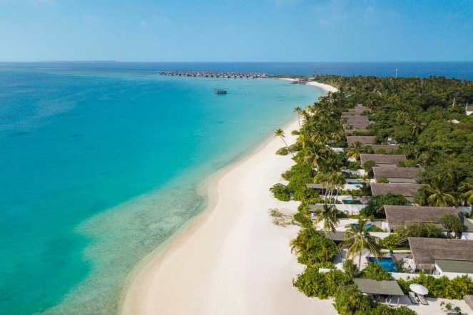 Розкішний готель Fairmont Maldives Sirru Fen Fushi продовжив спеціальну пропозицію на 2022 рік!