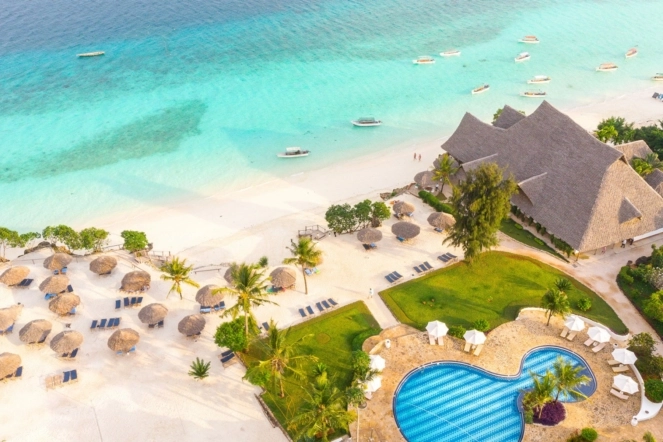 Sandies Baobab Beach — классный отель с отличным пляжем