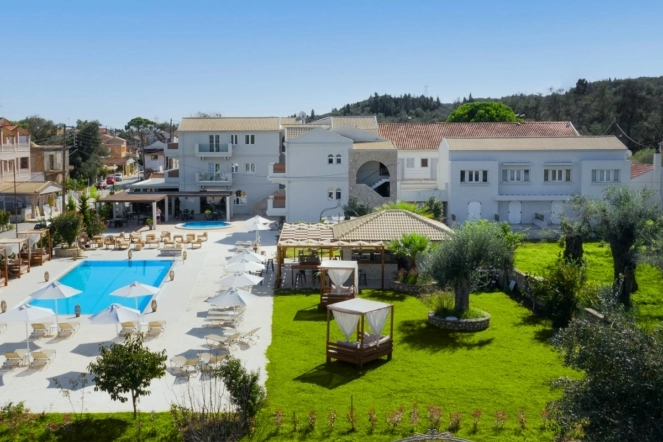 Ekati Mare Boutique Hotel & Suites