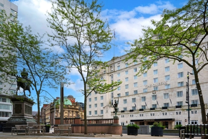 The Queens Hotel — Leeds